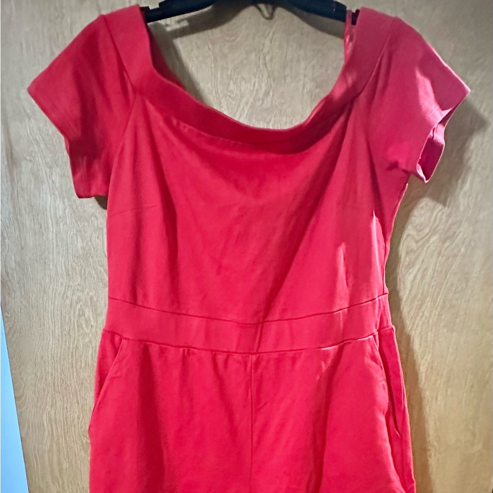 Red Short Sleeve Dress